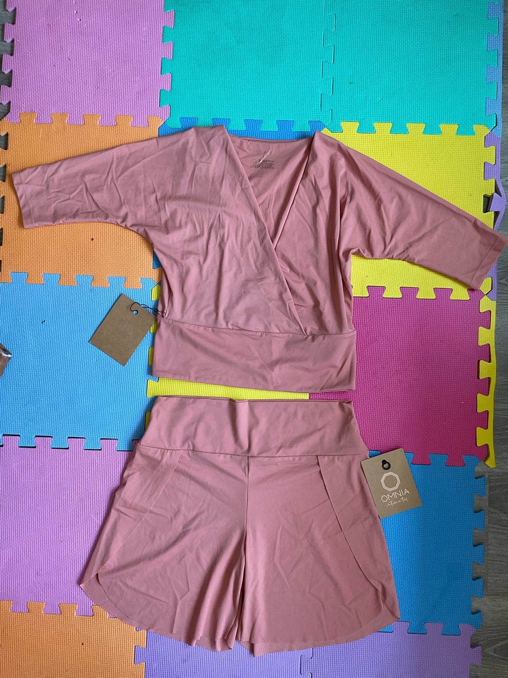 🦩Omnia Rose Quartz Wrap Ballet Top & Short Set Size M Athlesiure